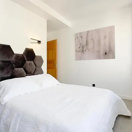 Le Riviera By Winsome Destination