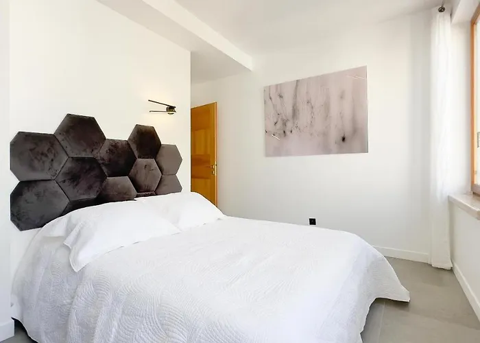 Le Riviera By Winsome Destination
